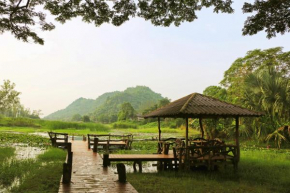  Baan Maka Nature Lodge  Каенг Крачан 